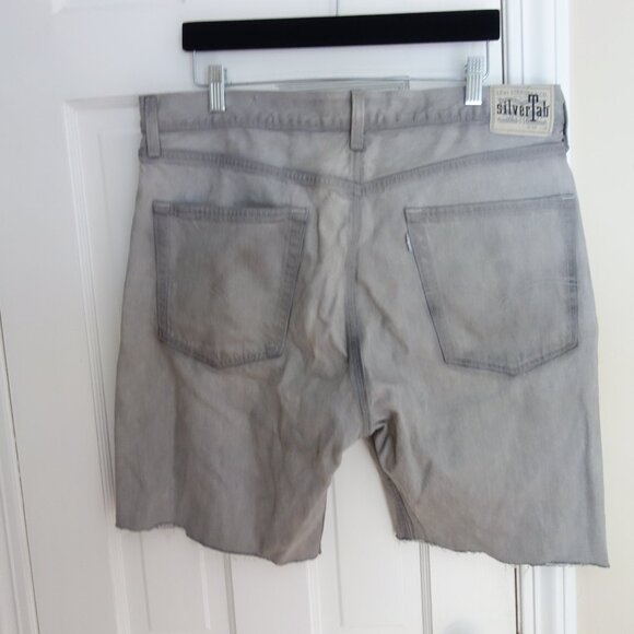 LEVI’S Silver Tab Gray Cut-Off Shorts (altered) Sz W36 - Picture 2 of 6